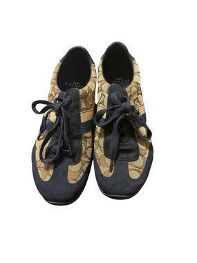 Coach' Signature Canvas & Suede Sneakers in Tan/Black size 7